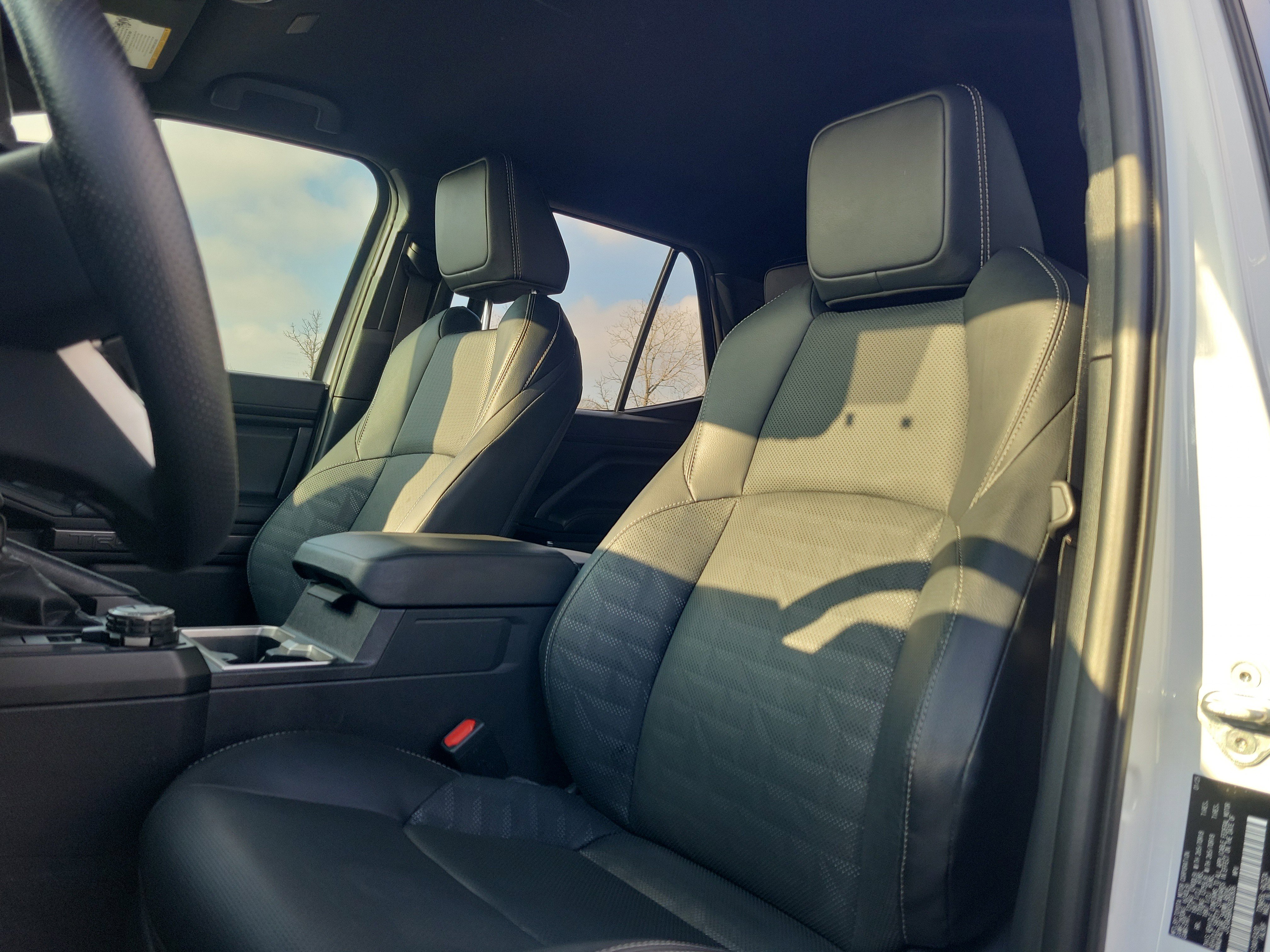 Certified 2025 Toyota 4Runner TRD Off-Road Premium image 20