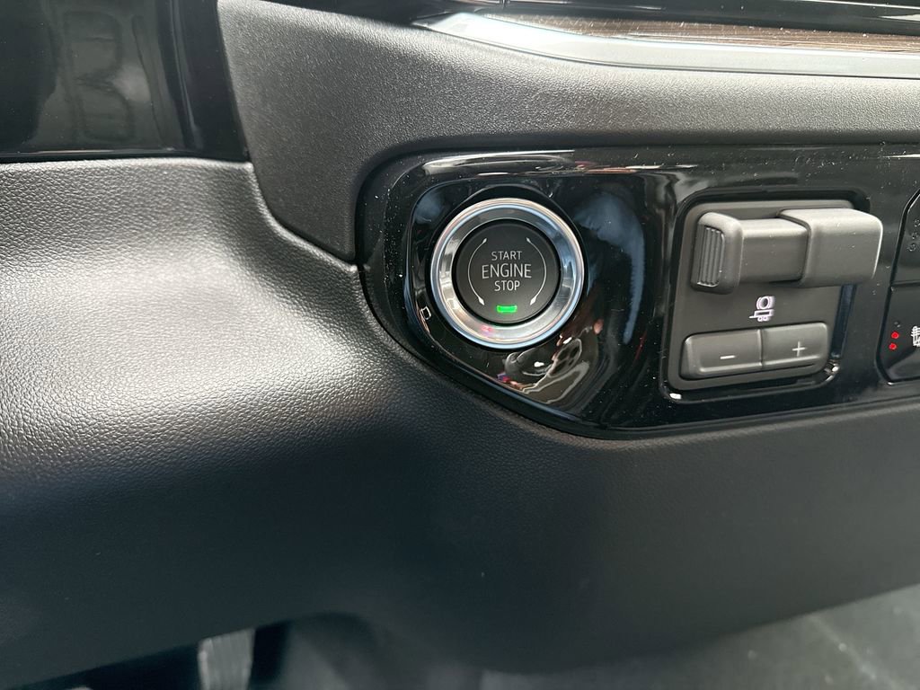 New 2026 GMC Sierra 1500 Elevation AWD/4WD image 17