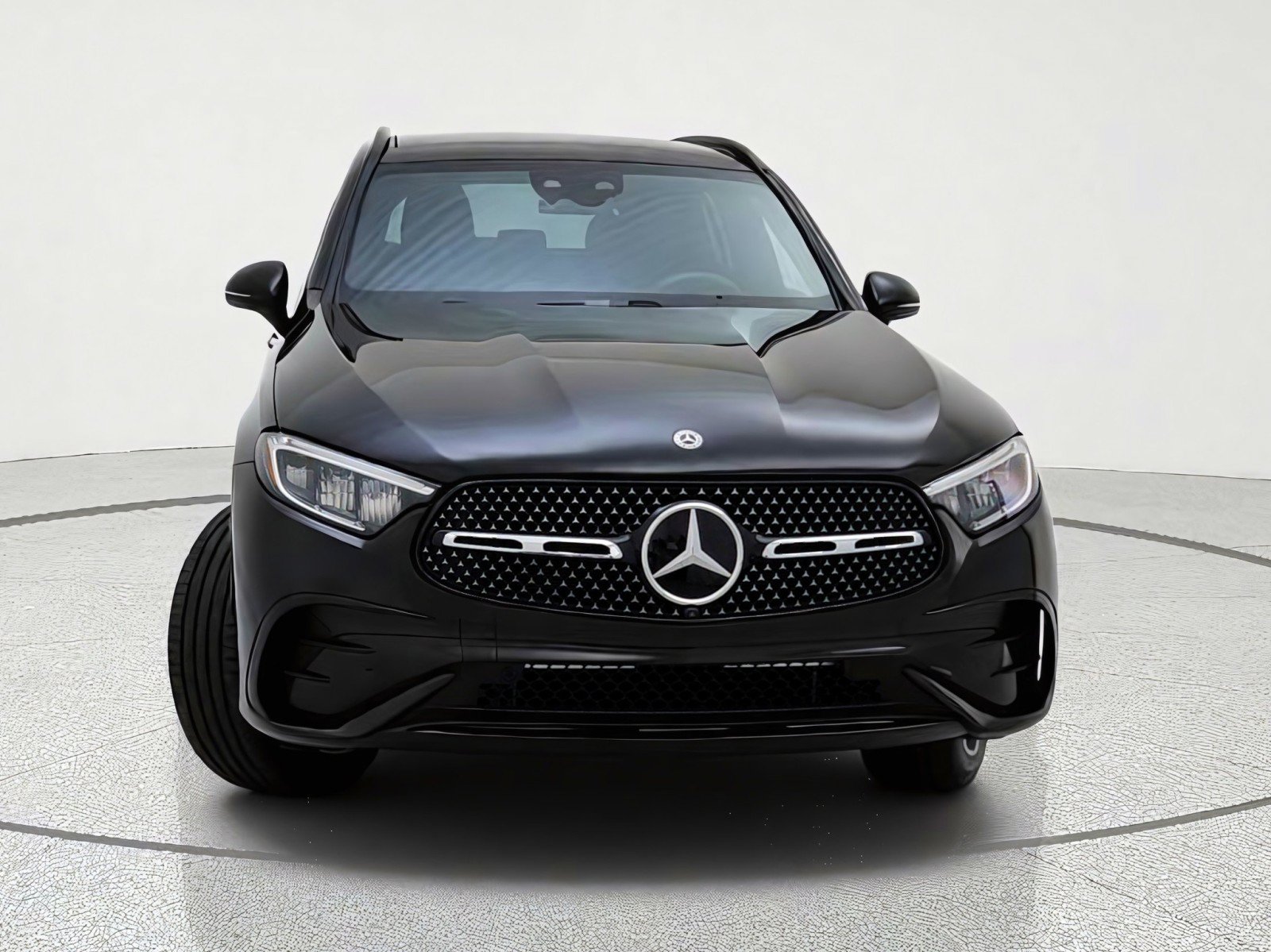 Certified 2026 Mercedes-Benz GLC 300 image 3