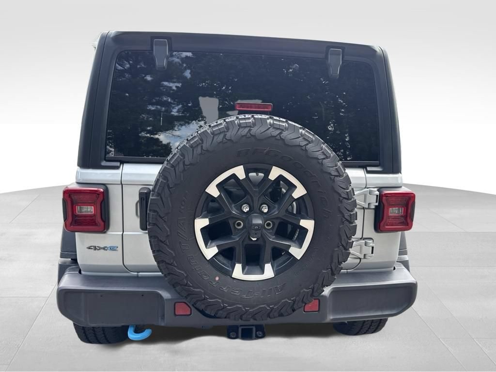 Used 2024 Jeep Wrangler Unlimited Rubicon 4xe AWD/4WD image 4