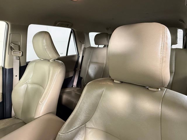 Used 2016 Toyota 4Runner SR5 image 5