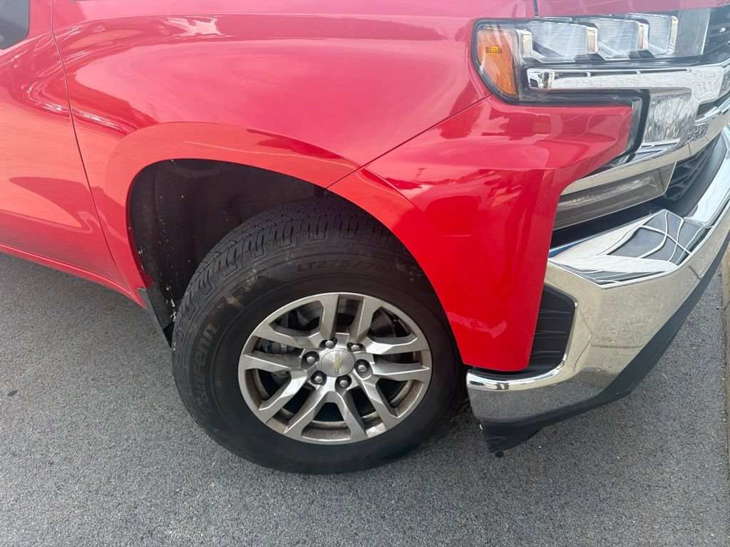 Used 2019 Chevrolet Silverado 1500 LT w/ All-Star Edition AWD/4WD image 2