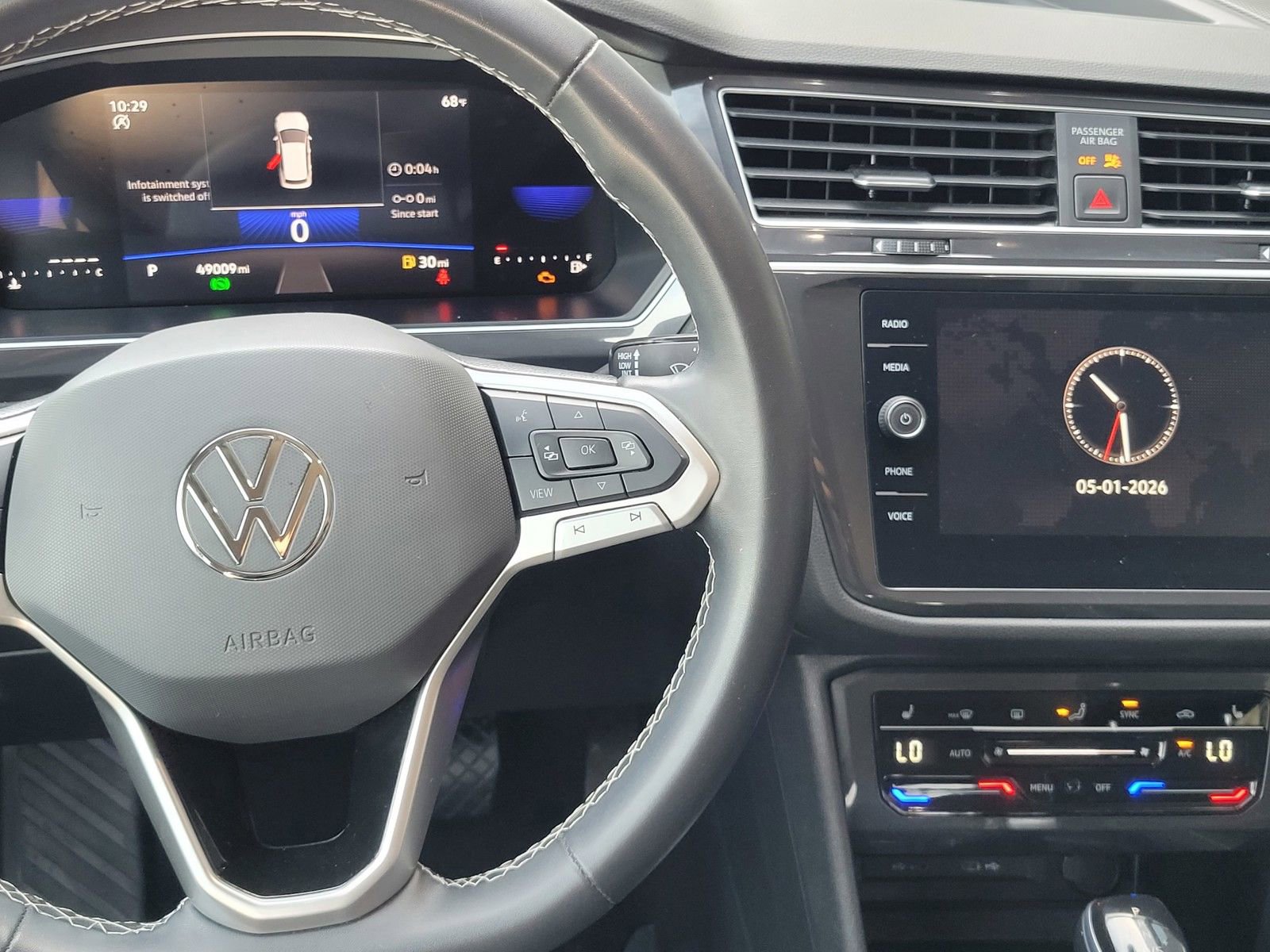 Used 2024 Volkswagen Tiguan SE FWD image 15