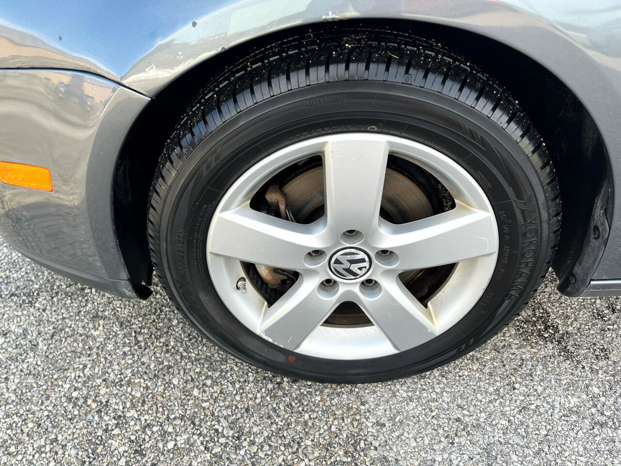 Used 2009 Volkswagen Jetta SE image 9