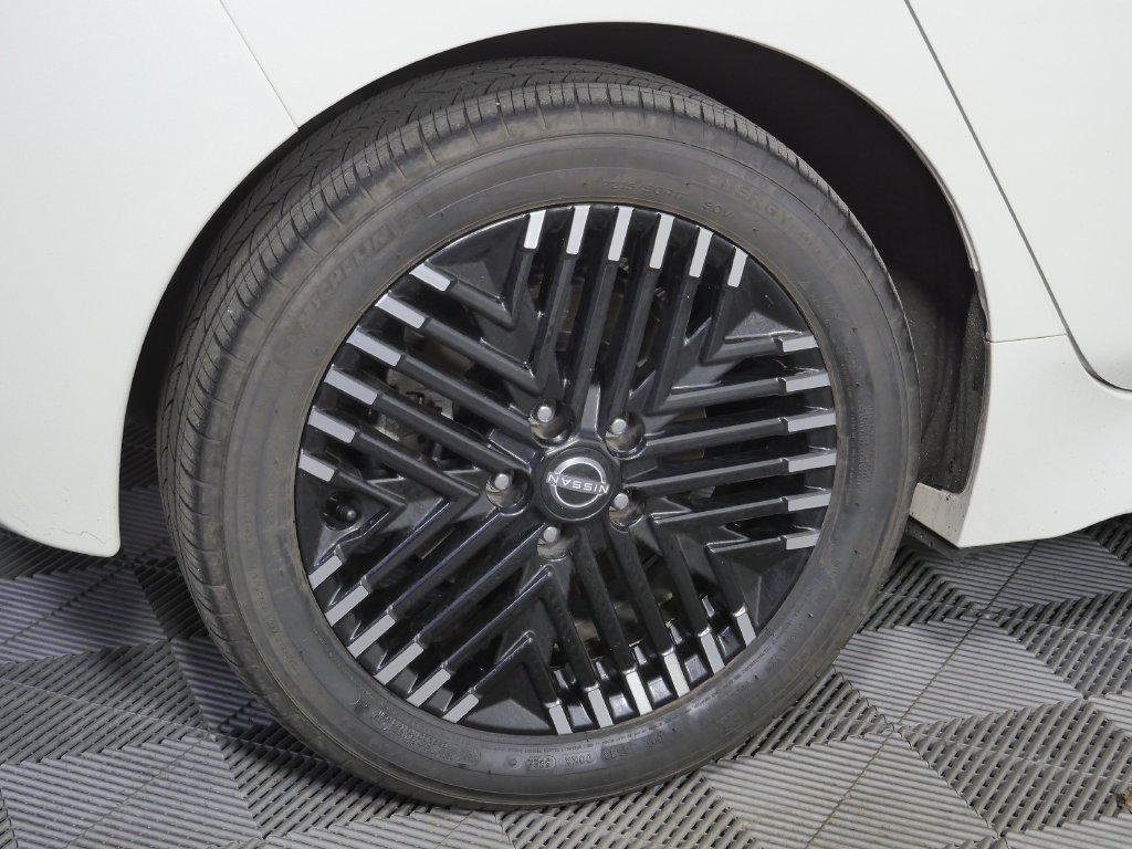 Used 2023 Nissan Leaf SV Plus FWD image 11