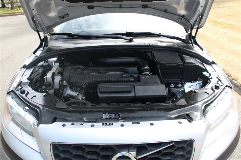 Used 2016 Volvo XC70 T5 Premier w/ Proximity Package AWD/4WD image 20