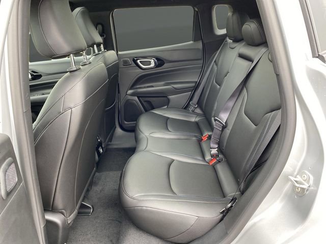 New 2025 Jeep Compass Limited w/ High Altitude Package image 33