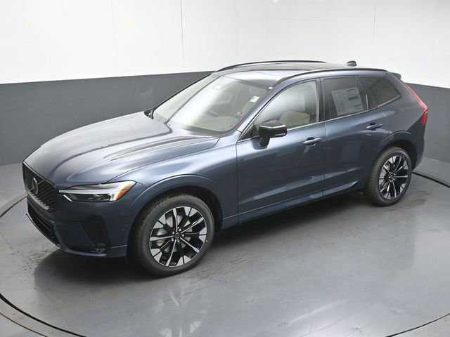 New 2026 Volvo XC60 B5 Plus w/ Protection Package Premier AWD/4WD image 43