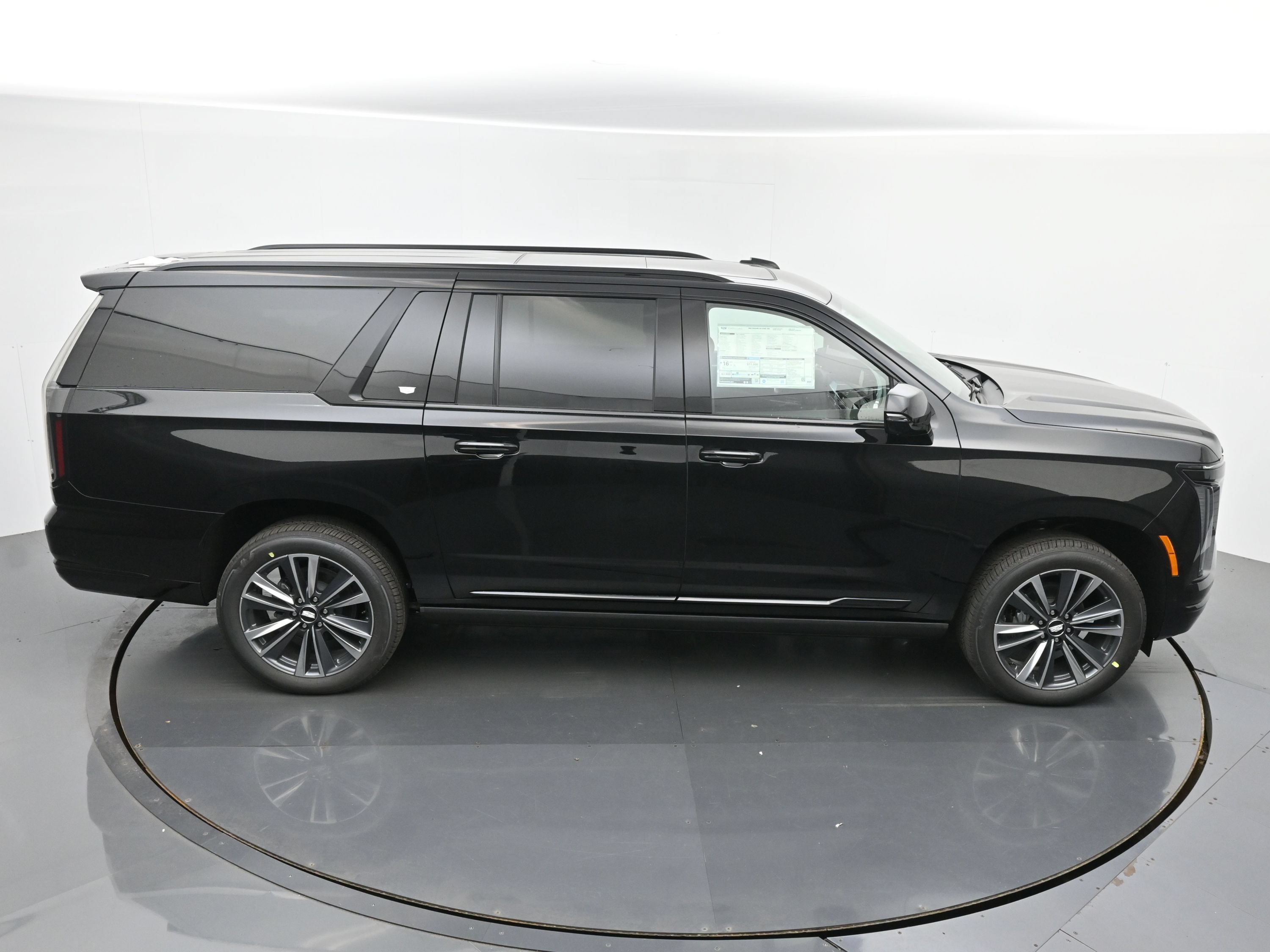 New 2026 Cadillac Escalade ESV Sport w/ Touring Package AWD/4WD image 28