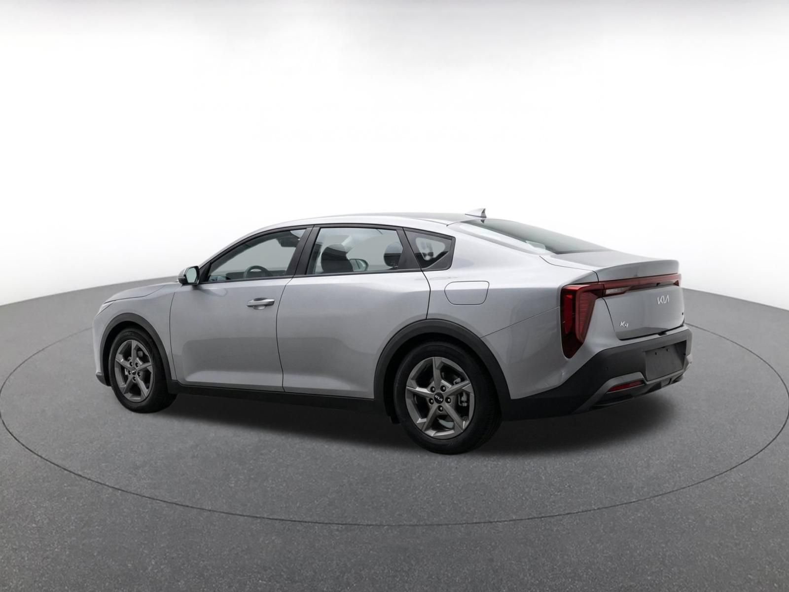 Used 2025 Kia K4 FWD image 6