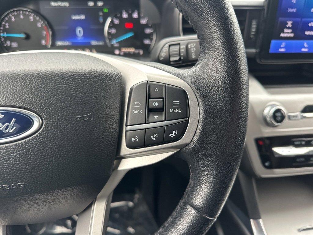 Used 2022 Ford Explorer XLT w/ Equipment Group 202A image 17