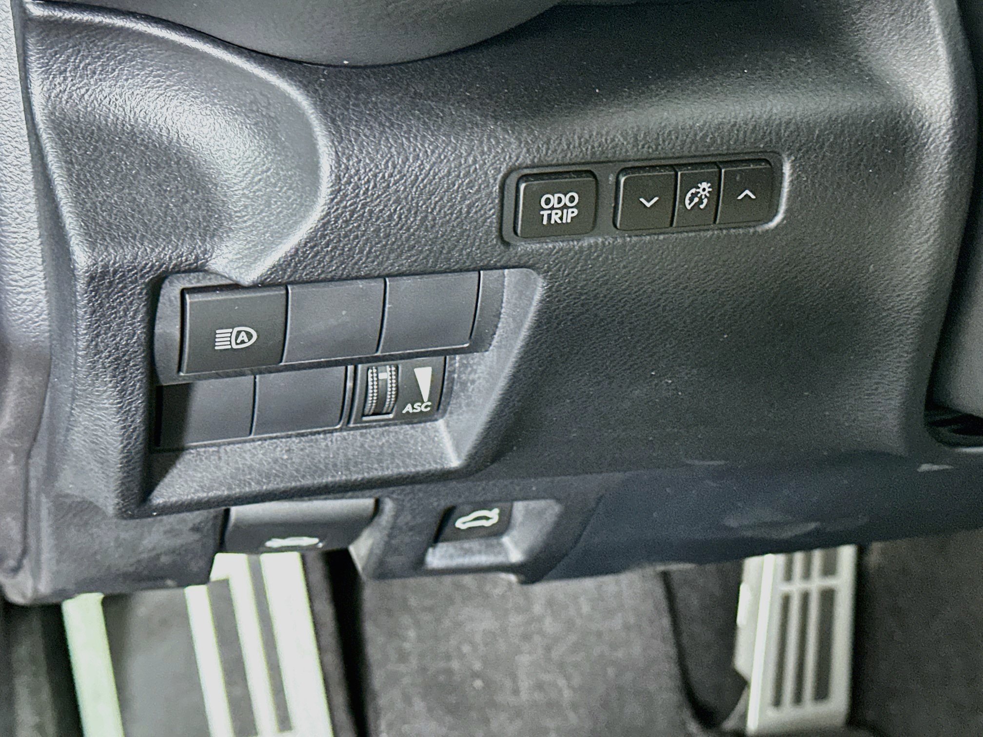 Used 2025 Lexus IS 350 F Sport w/ Accessory Package 2 RWD image 17