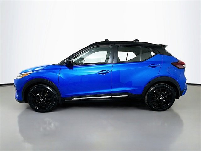 Used 2023 Nissan Kicks SR w/ Exterior Package image 4