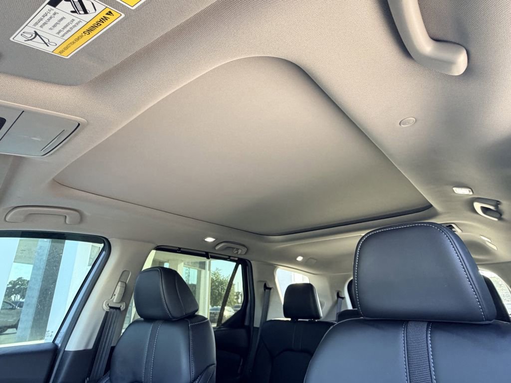 Used 2025 Honda Pilot Touring image 37