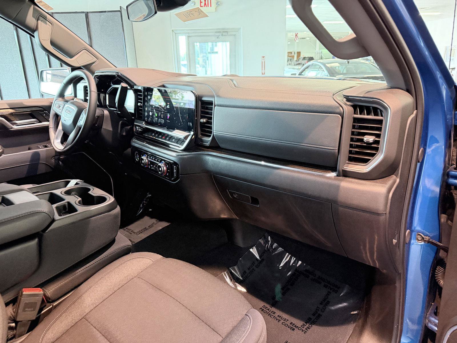 Used 2024 GMC Sierra 1500 Elevation AWD/4WD image 31