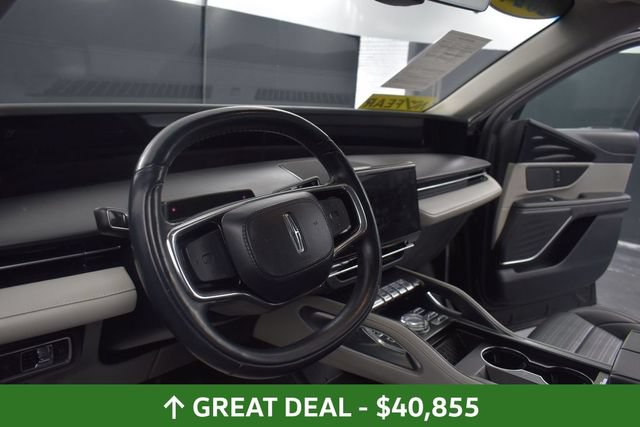Used 2024 Lincoln Nautilus Reserve AWD/4WD image 19