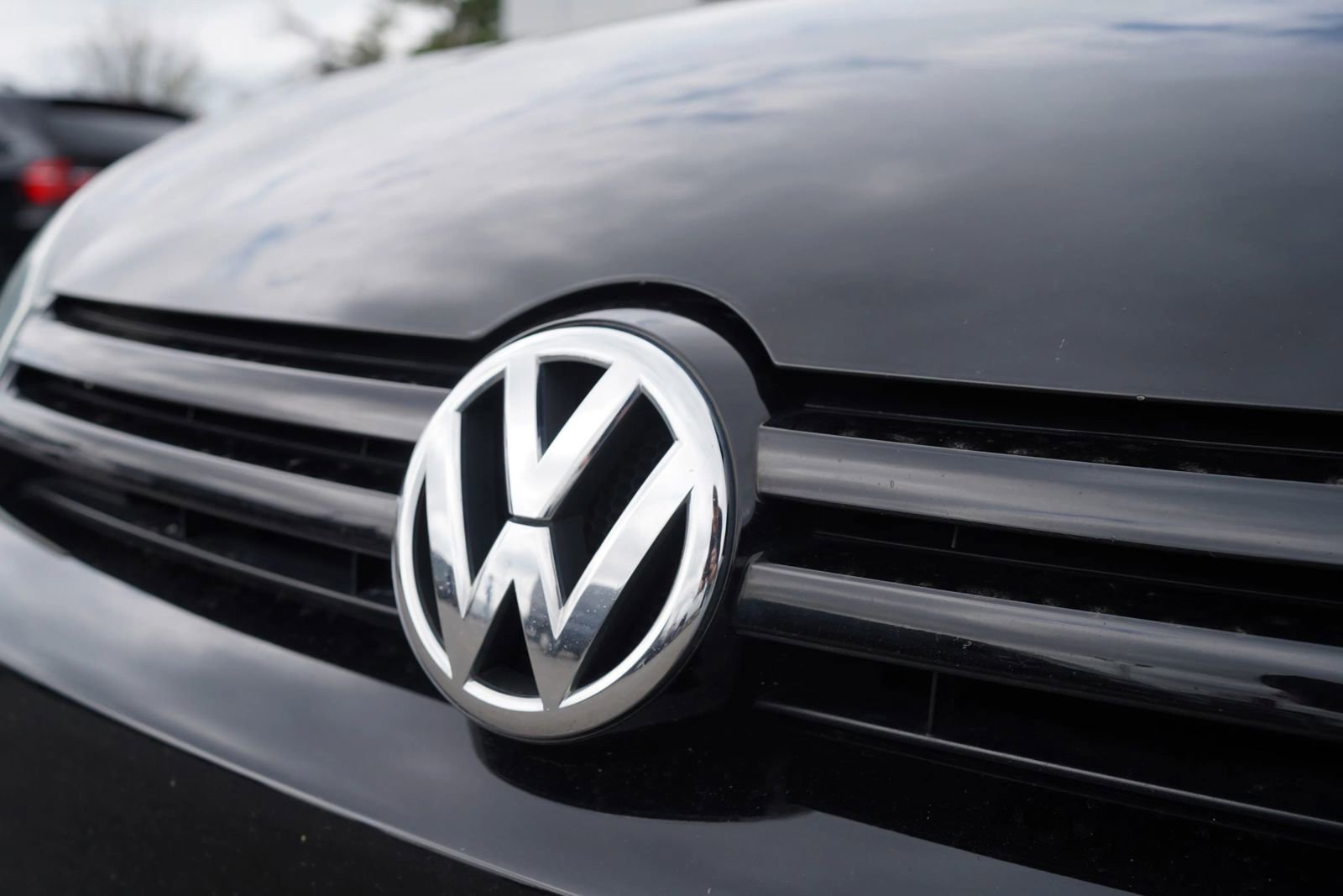 Used 2013 Volkswagen Golf 4-Door image 13