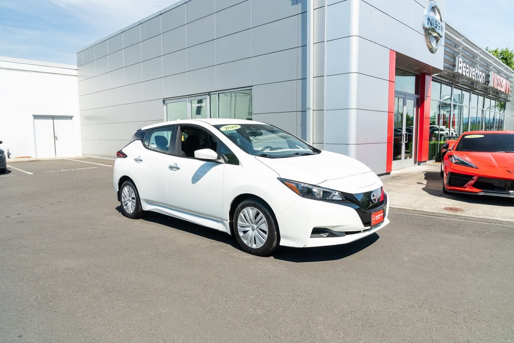 Used 2024 Nissan Leaf S FWD image 26