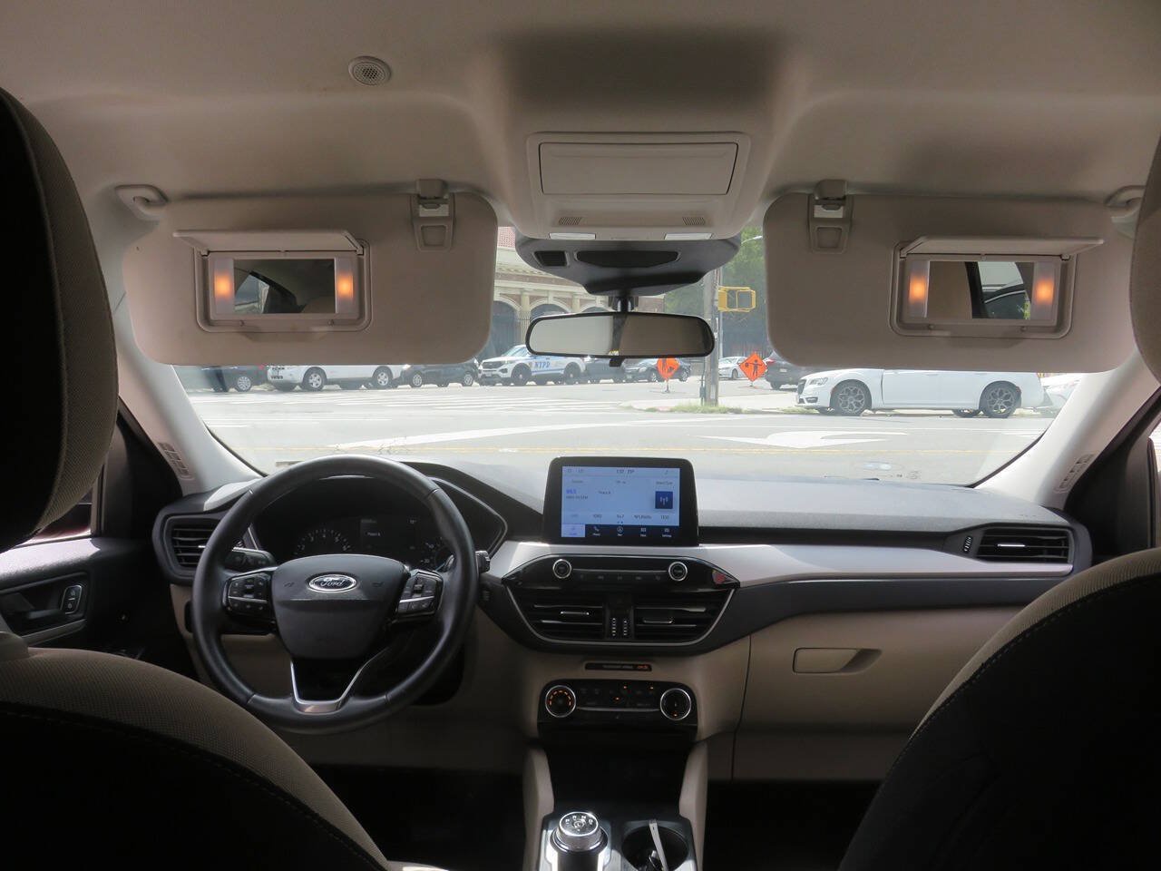 Used 2022 Ford Escape SE w/ Cold Weather Package AWD/4WD image 13
