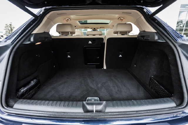 Used 2019 Mercedes-Benz GLA 250 4MATIC w/ Premium Package image 63