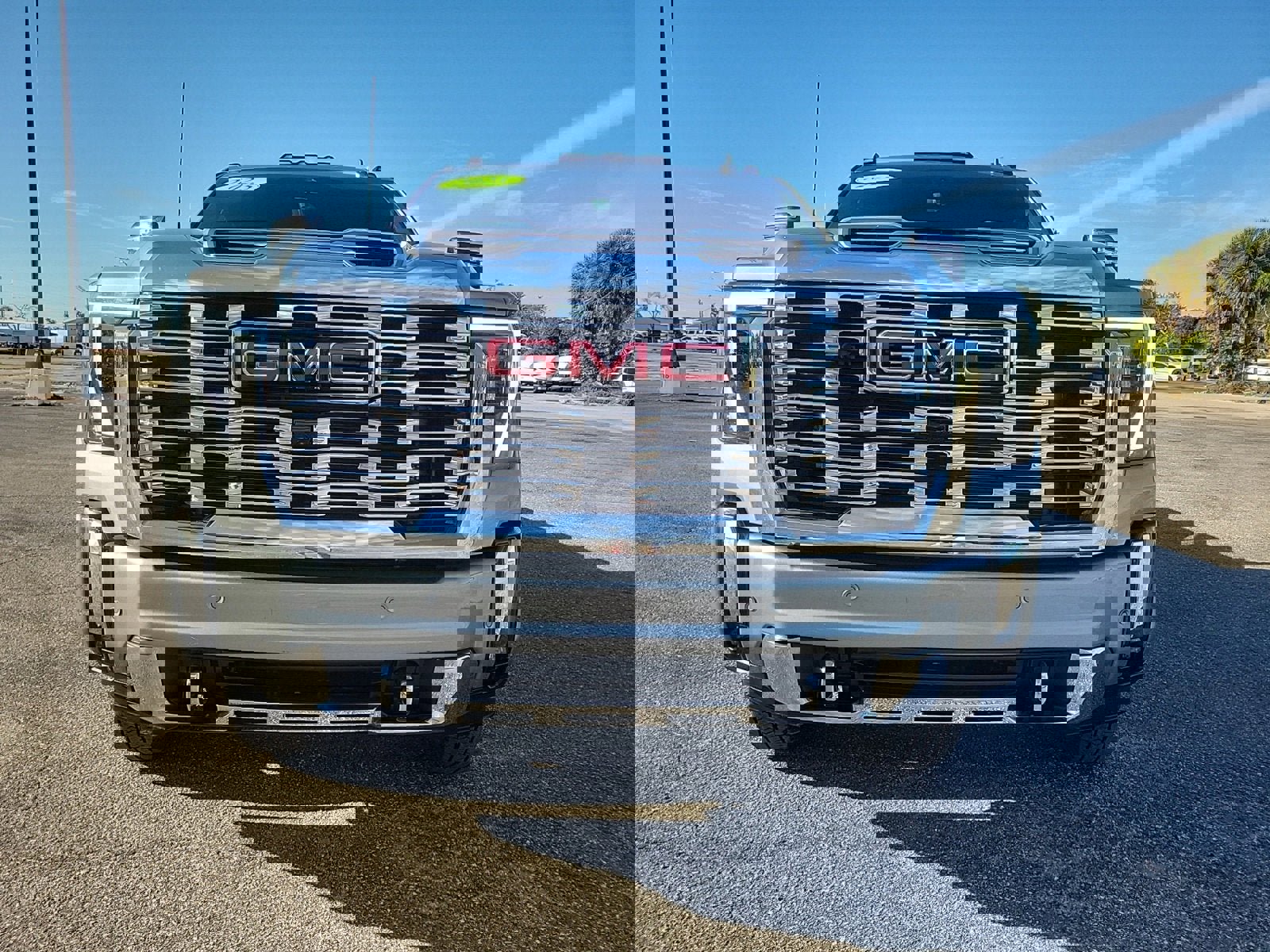 Used 2025 GMC Sierra 3500 Denali w/ Denali Reserve Package image 4