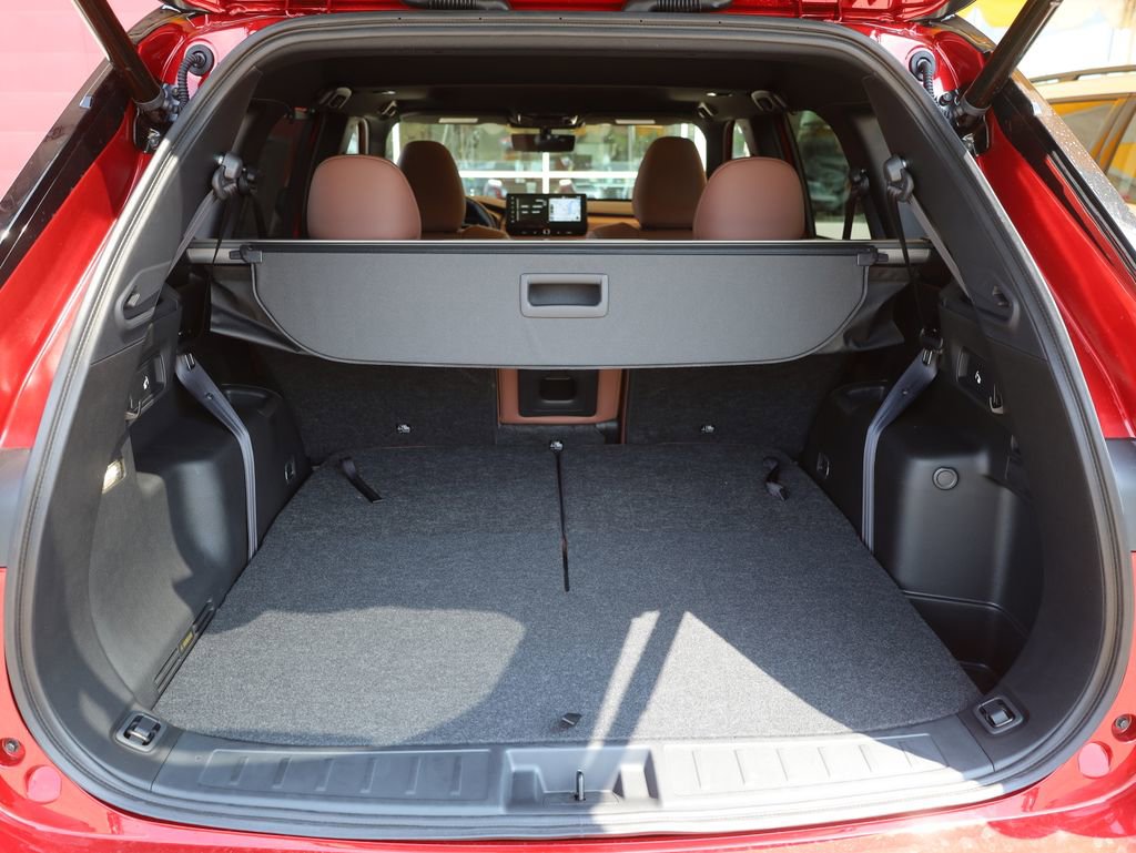 New 2025 Mitsubishi Outlander SEL image 28