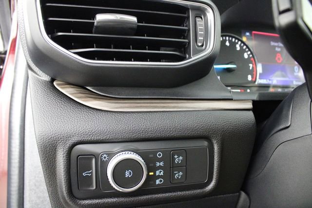 Used 2022 Ford Explorer Limited w/ Equipment Group 301A image 23