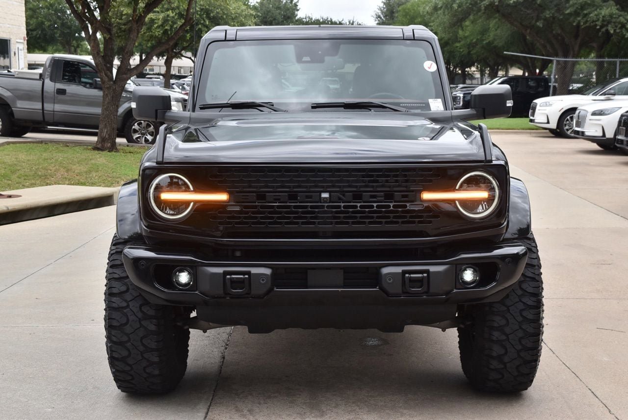 Used 2023 Ford Bronco Wildtrak AWD/4WD image 3