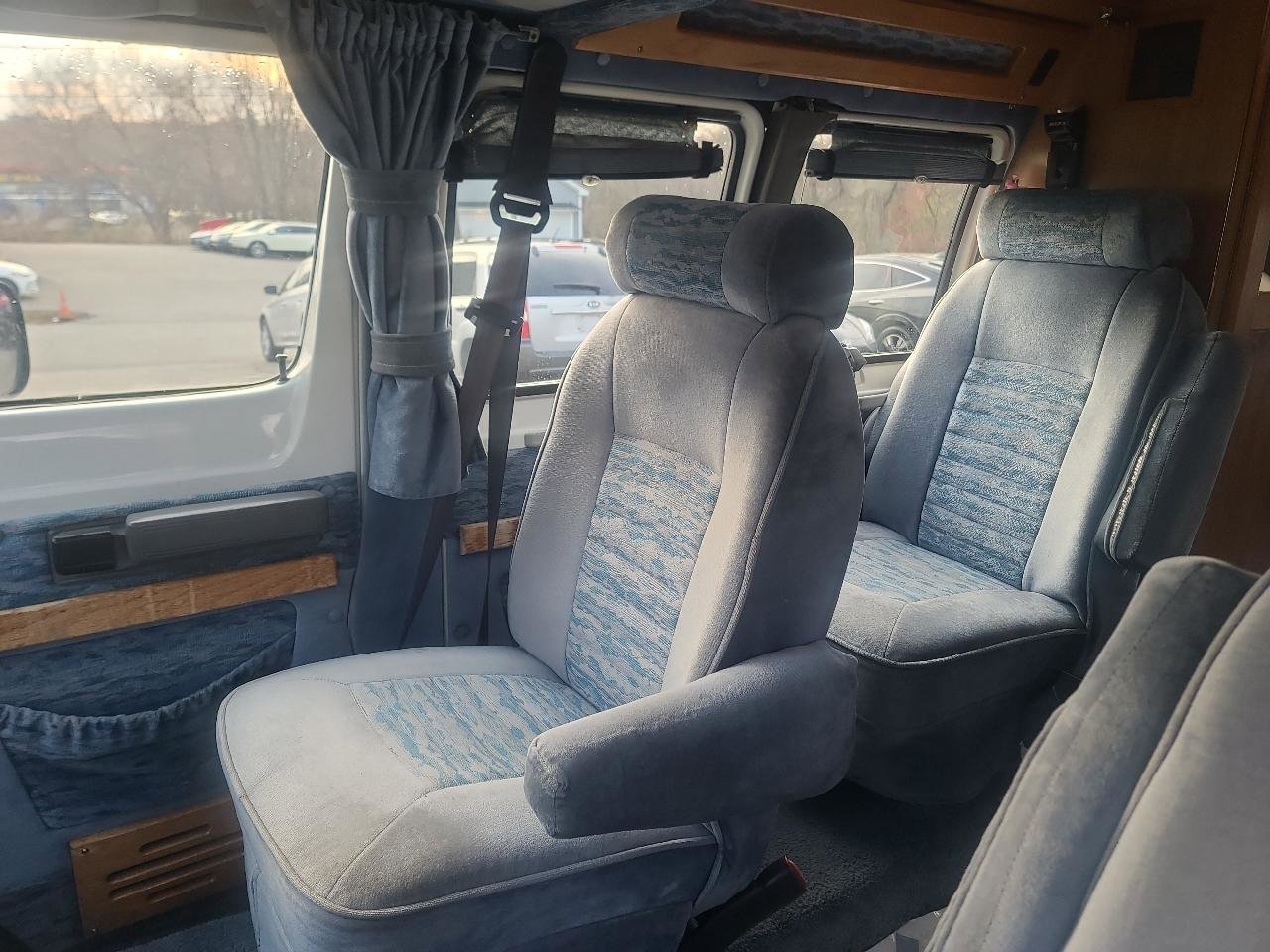 Used 1996 Dodge B3500 RWD image 11