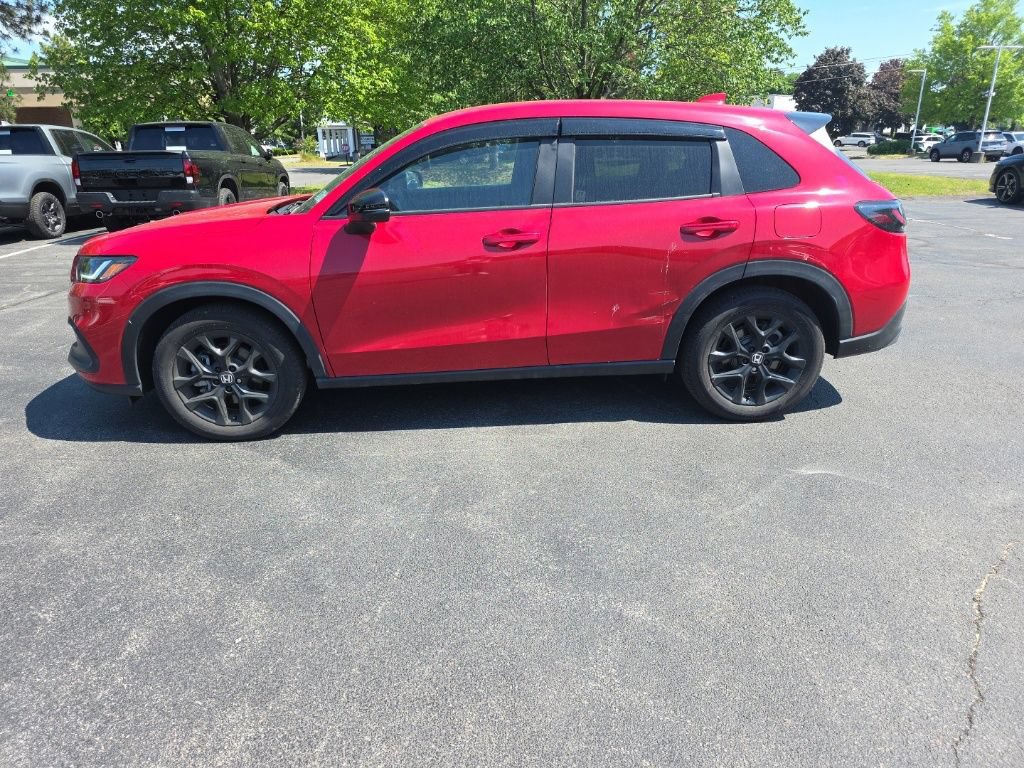 Certified 2025 Honda HR-V Sport image 4