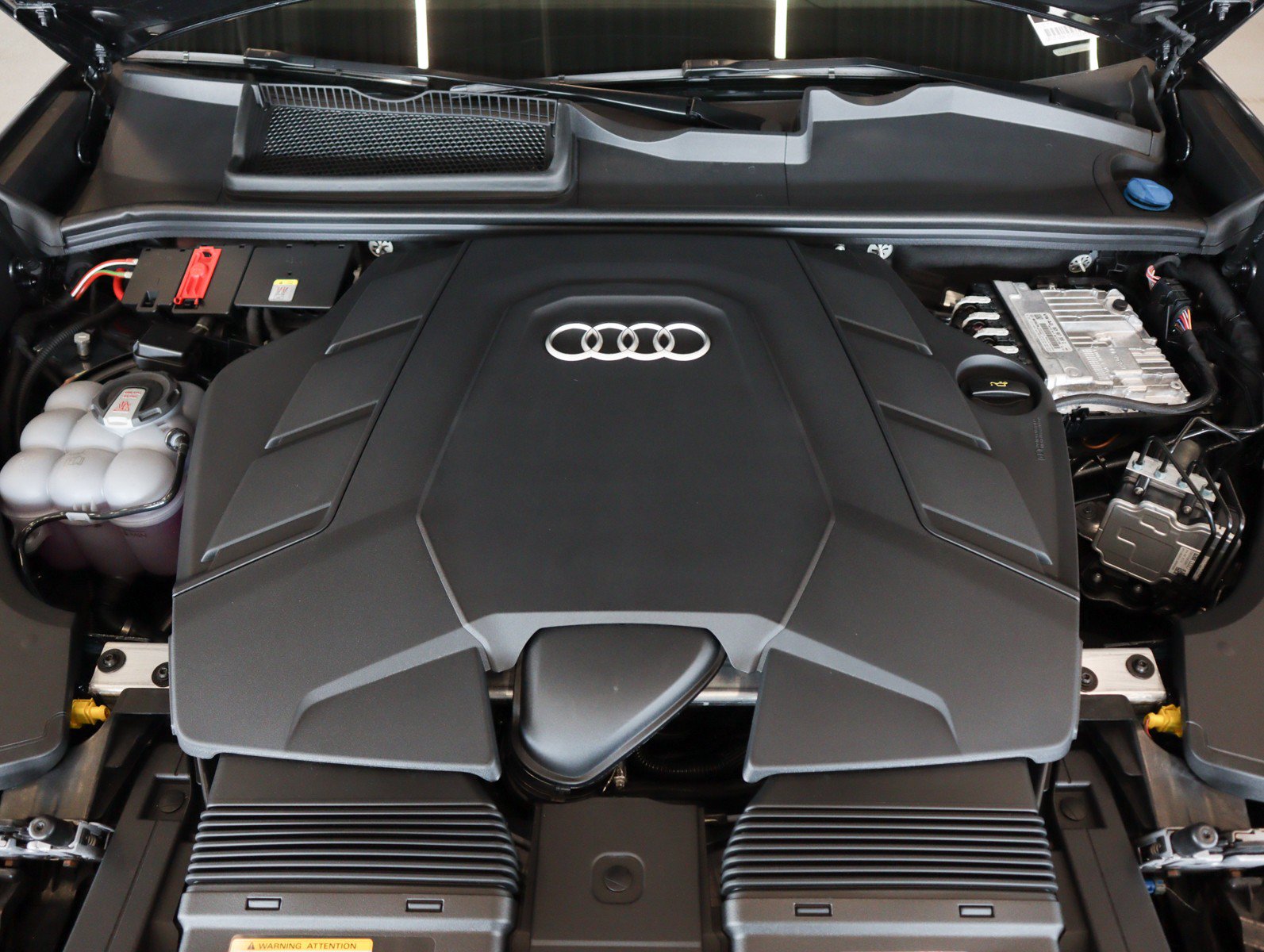New 2026 Audi Q8 Prestige AWD/4WD image 4