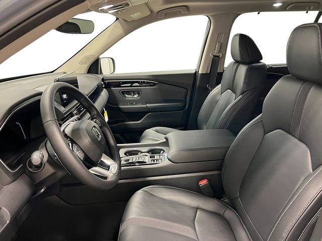 New 2025 Honda Pilot Touring image 15