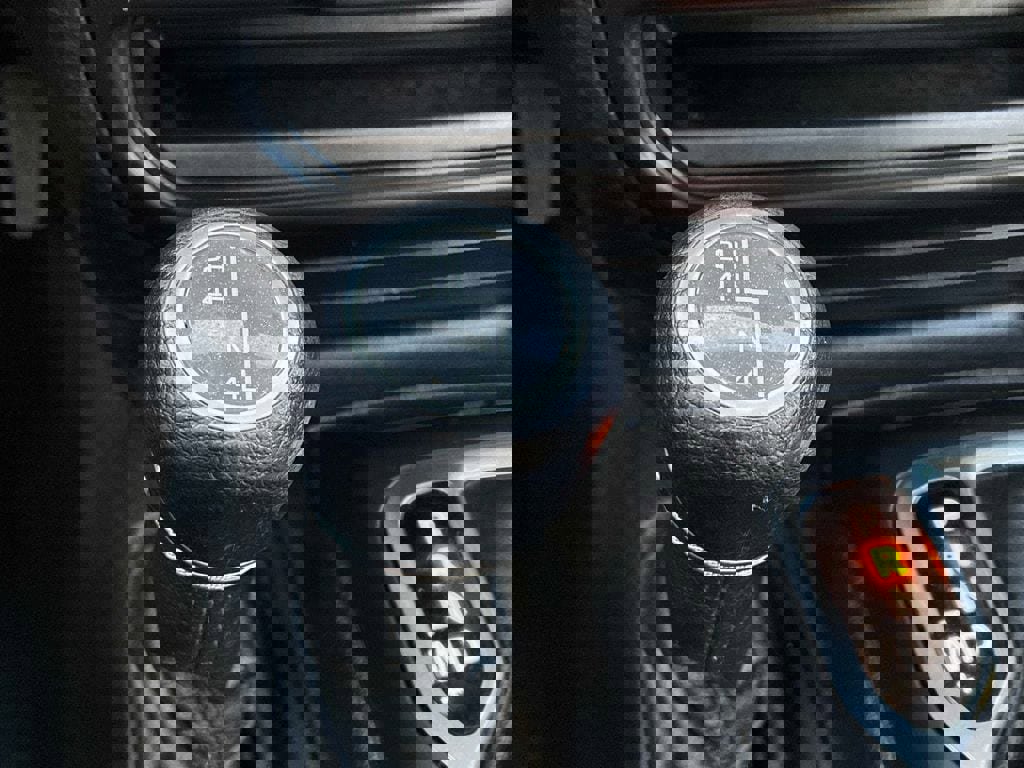 Used 2022 Jeep Wrangler Unlimited Sport image 27