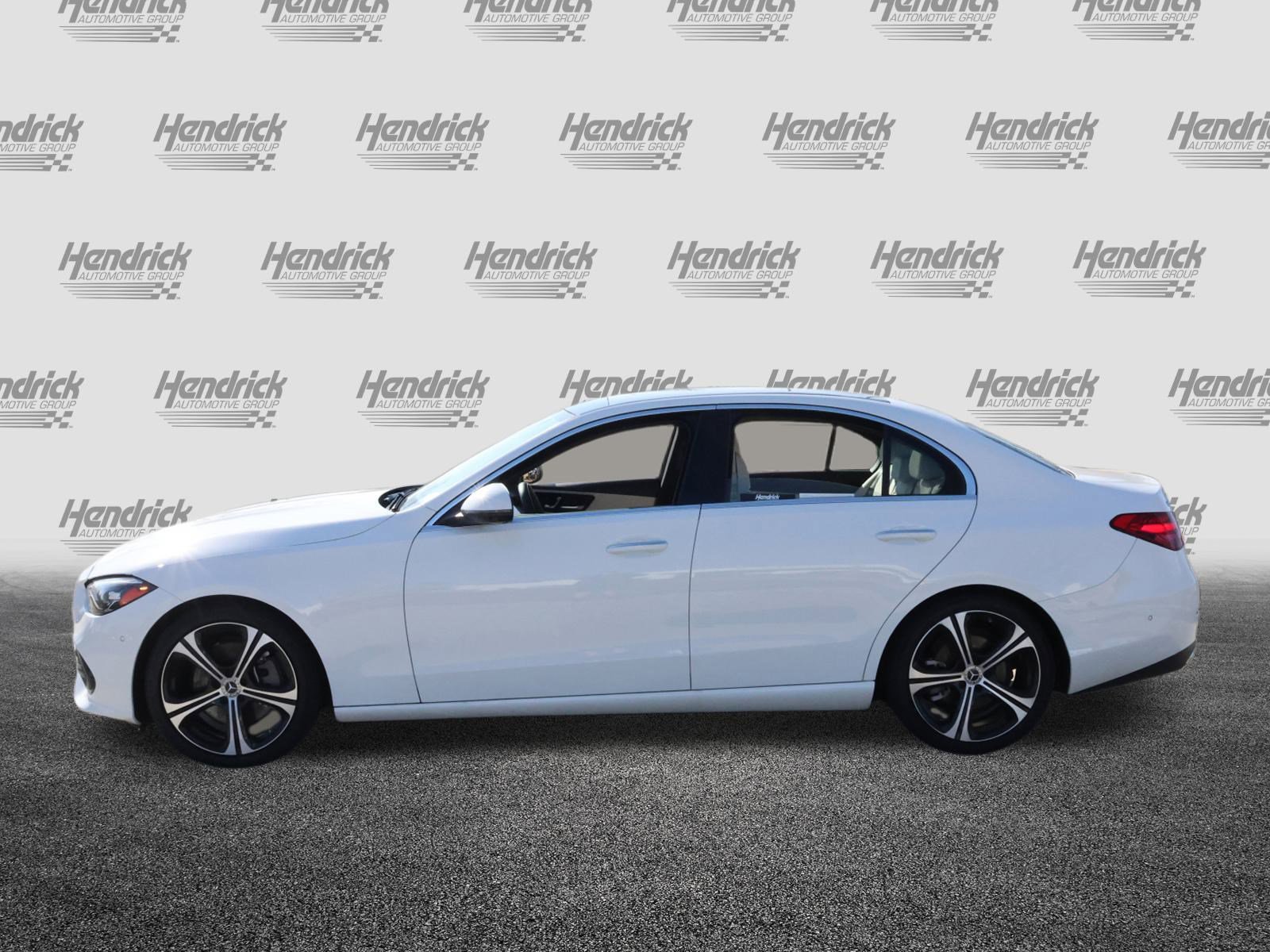 Used 2023 Mercedes-Benz C 300 Sedan image 6