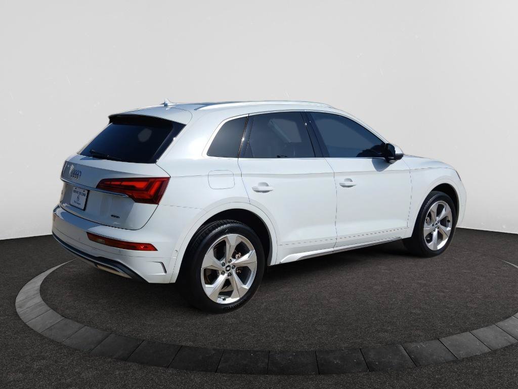 Used 2021 Audi Q5 Prestige w/ Prestige Package AWD/4WD image 7