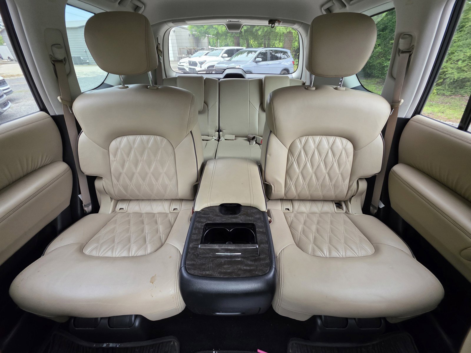 Used 2022 Nissan Armada Platinum w/ Captain's Chairs Package RWD image 28