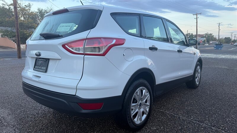 Used 2014 Ford Escape S FWD image 11