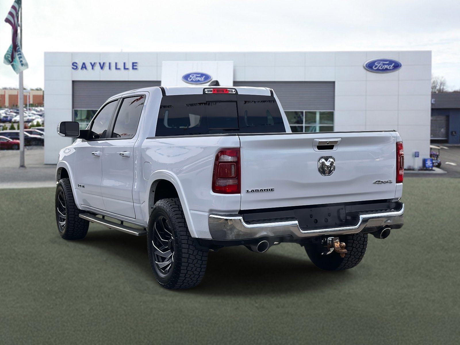 Used 2019 RAM 1500 Laramie image 4