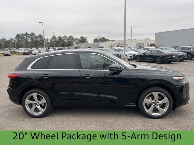 New 2025 Audi Q5 Prestige image 3