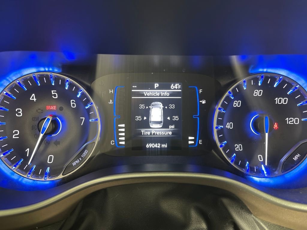 Used 2019 Chrysler Pacifica Touring Plus image 20