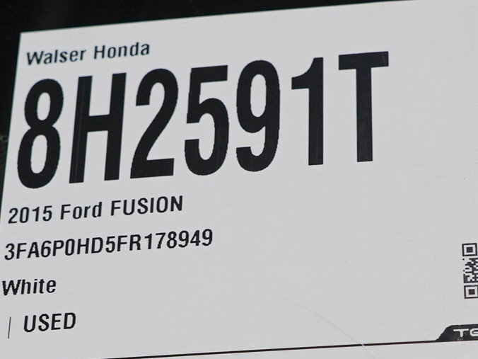 Used 2015 Ford Fusion SE w/ Equipment Group 202A image 28