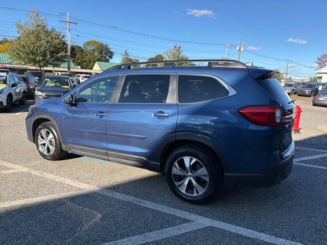 Used 2022 Subaru Ascent Premium w/ Convenience Package image 4