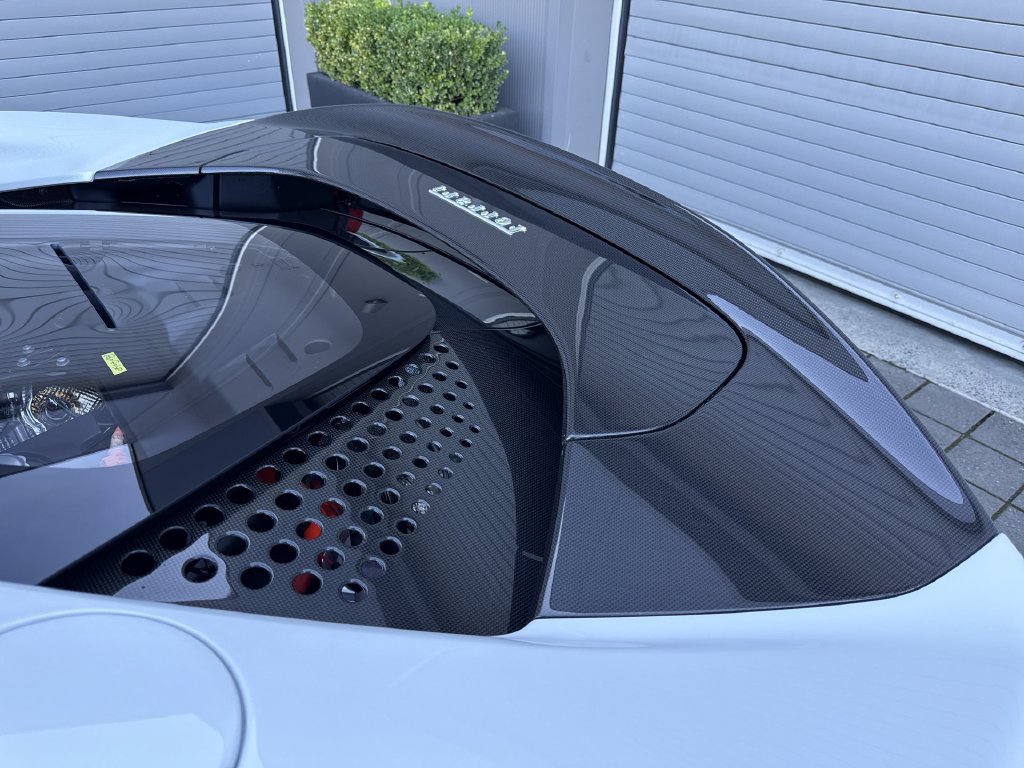 Certified 2022 Ferrari SF90 Stradale AWD/4WD image 38