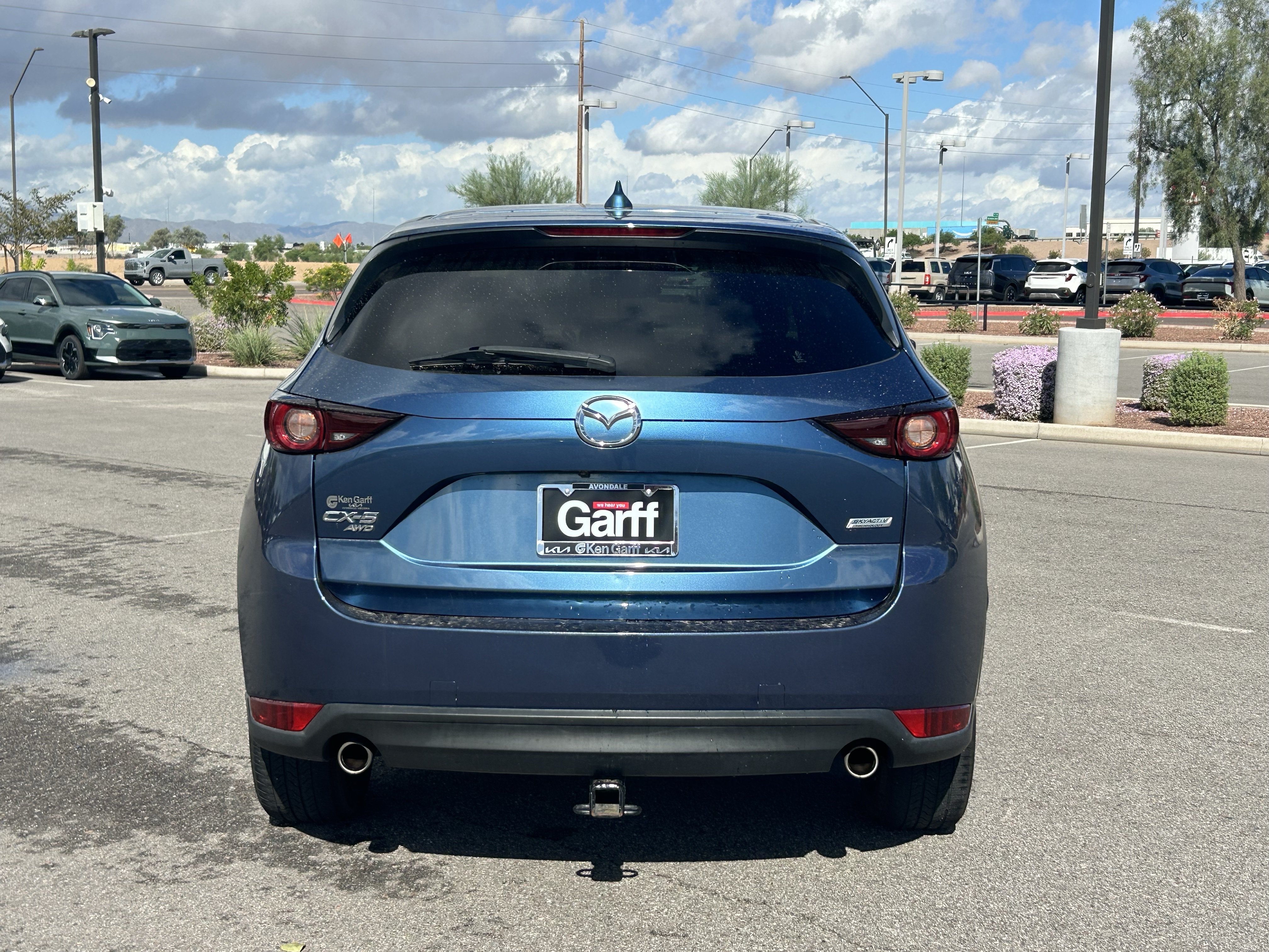 Used 2017 MAZDA CX-5 Touring w/ Preferred Equipment Package AWD/4WD image 4
