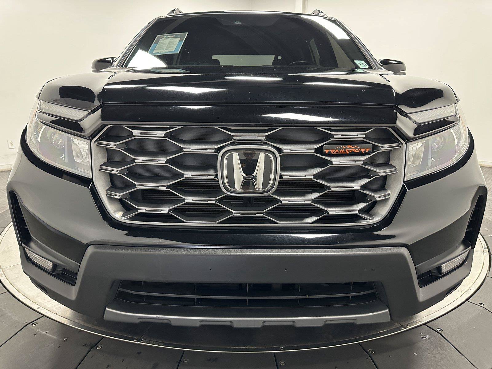 Certified 2023 Honda Passport TrailSport image 5
