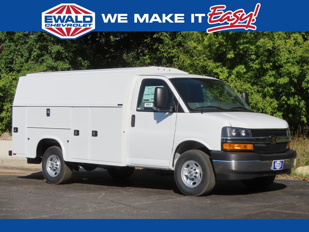 New 2025 Chevrolet Express 3500 KNAPHEIDE 56 ULTRA-LOW KUV129 w/ Power Convenience Package