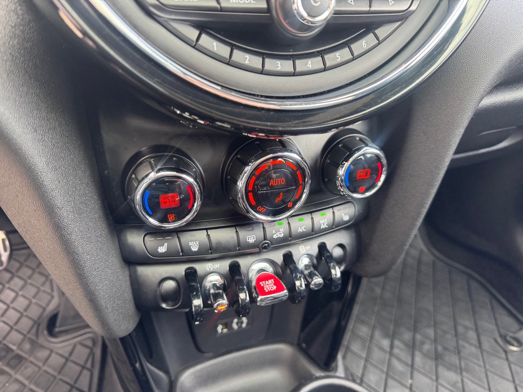 Used 2015 MINI Cooper S FWD image 18