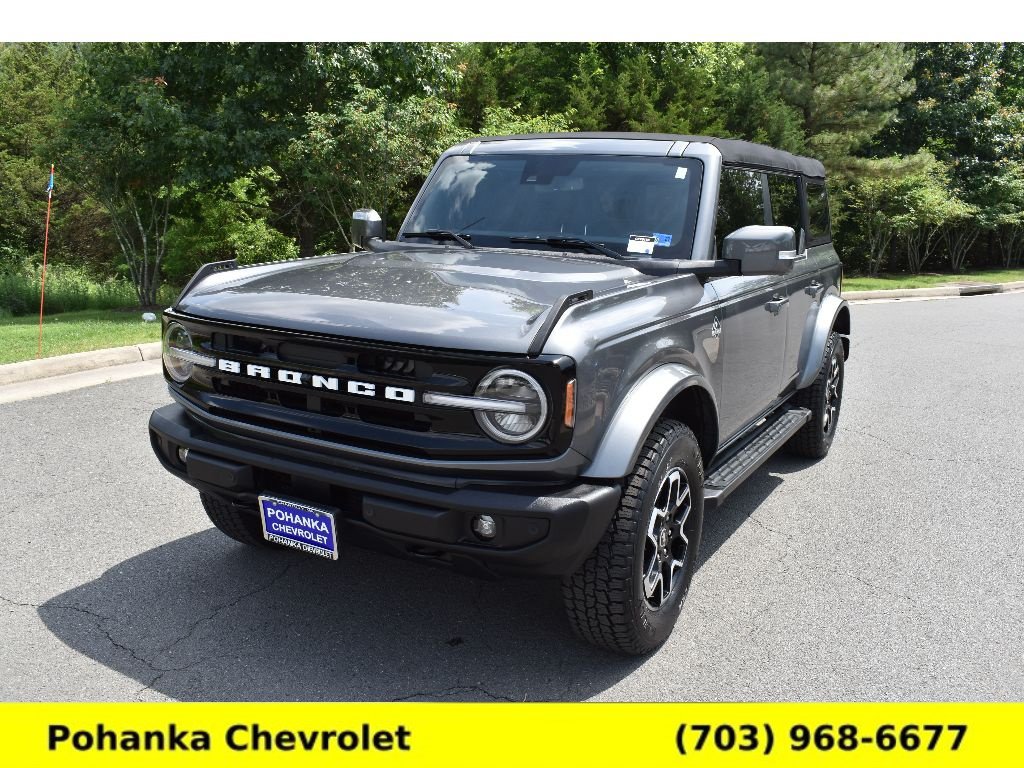 Used 2024 Ford Bronco Outer Banks AWD/4WD image 3