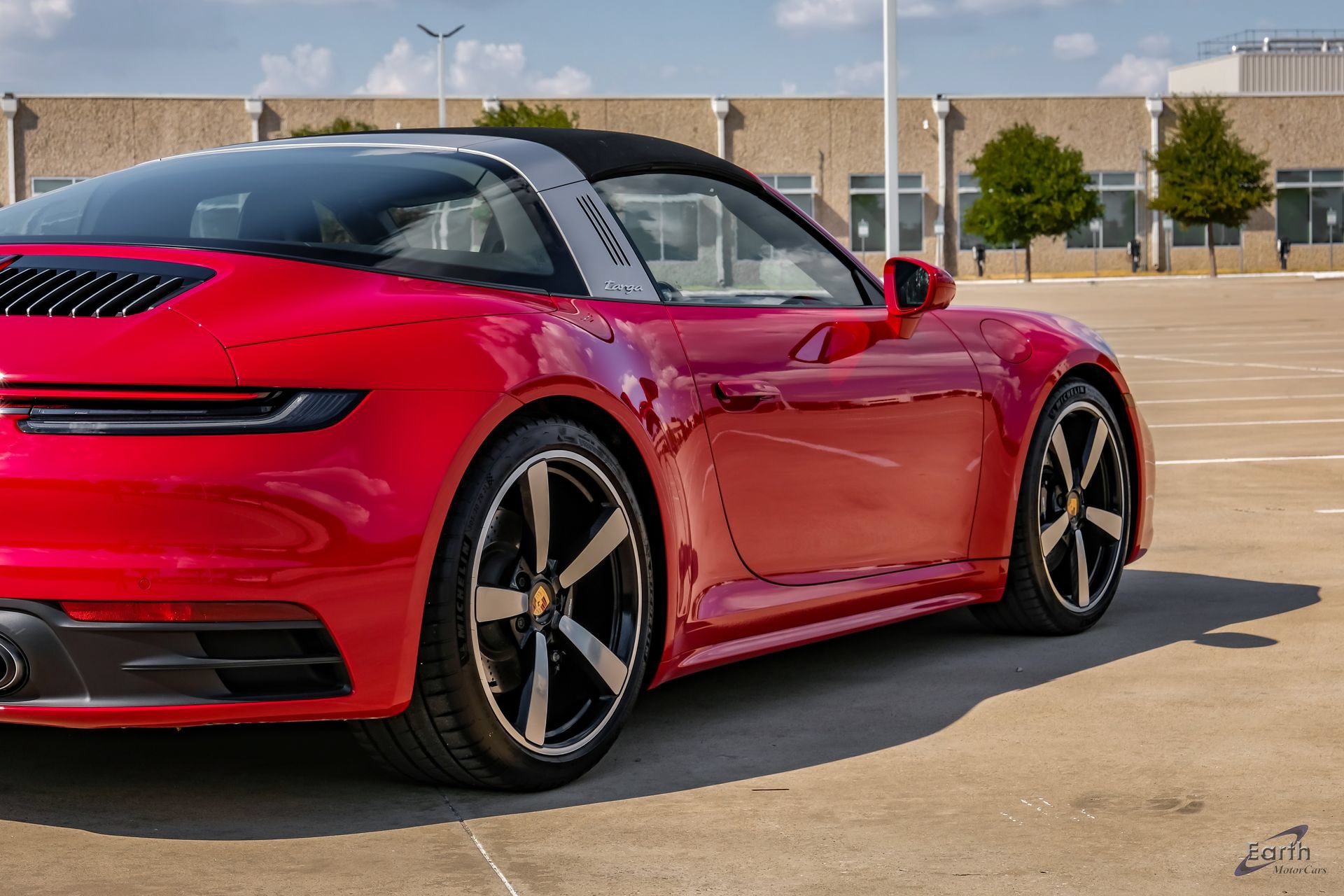 Used 2023 Porsche 911 Targa 4S AWD/4WD image 19