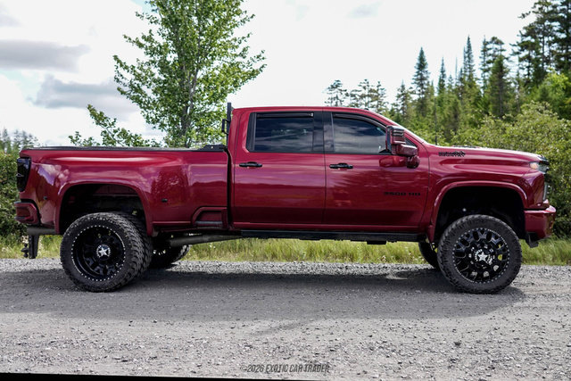 Used 2022 Chevrolet Silverado 3500 High Country AWD/4WD image 9
